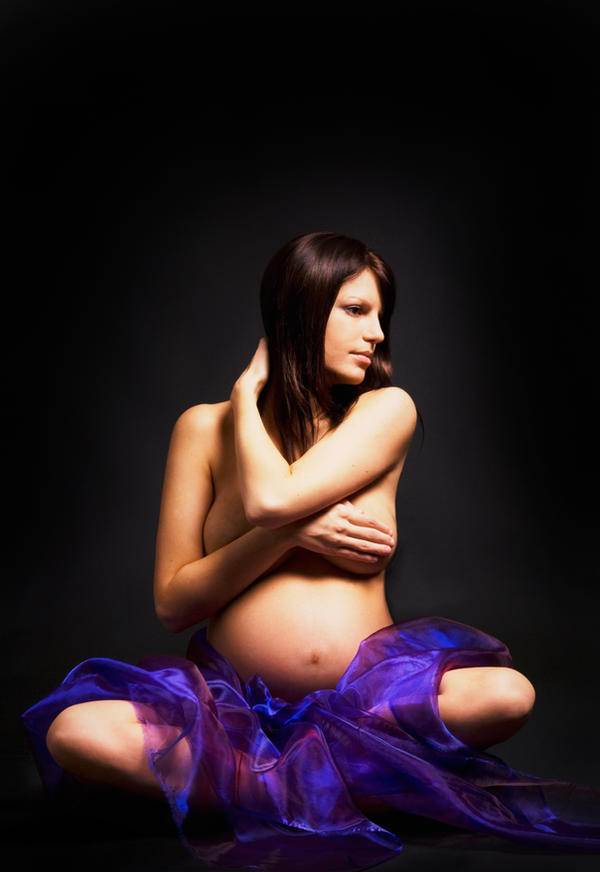 Pregnant_by_adamduckworth.jpg