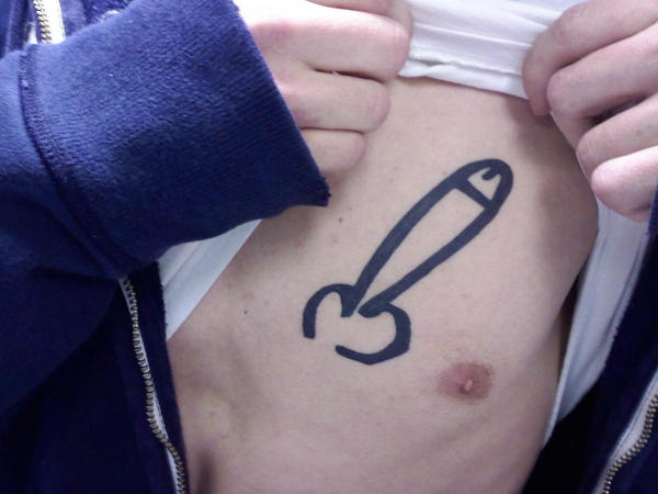 yep, i tattooed a penis on someone.