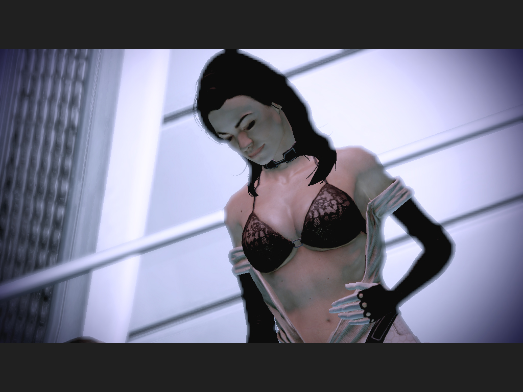 Mass_Effect_2___Miranda_by_Homicide_Crabs.jpg