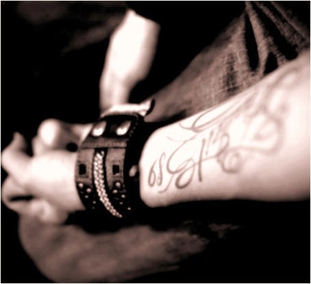 Bill Kaulitz - tattoo