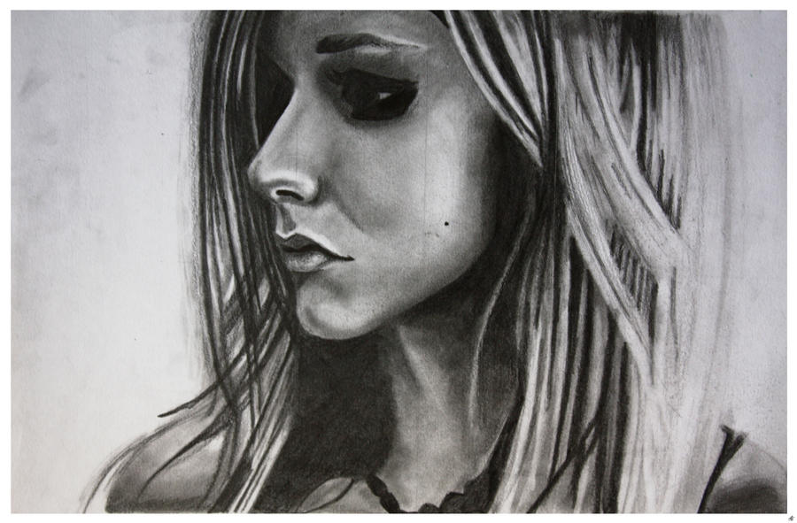 Avril Lavigne Smile by Sk8ergirl098 on deviantART