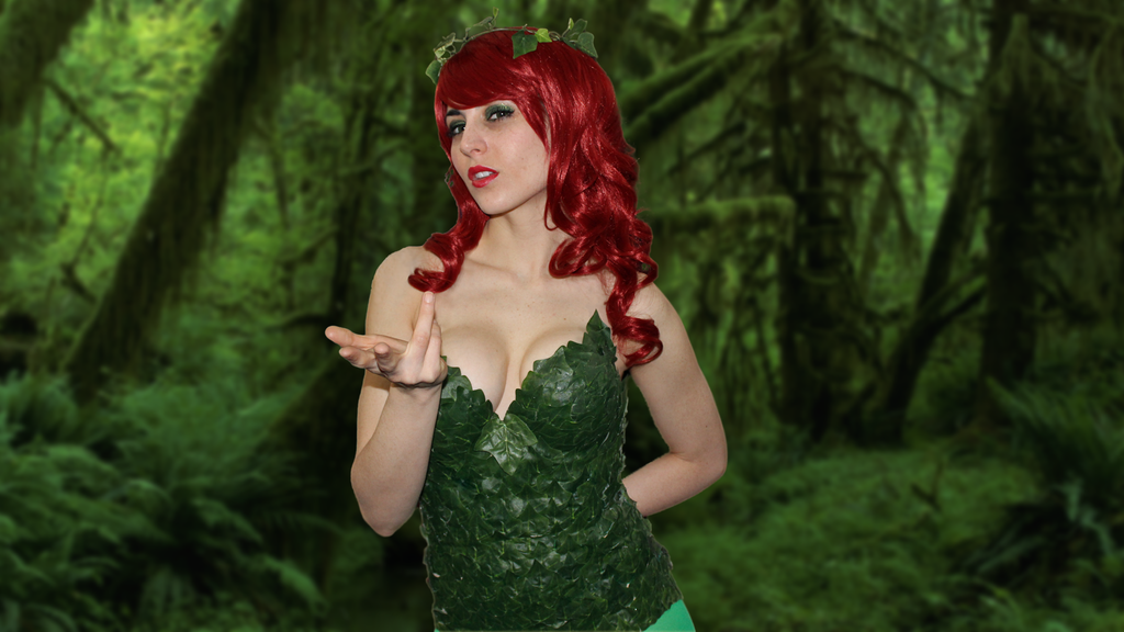 poison_ivy_cosplay_1_by_ajramos3-d7edhpm.png