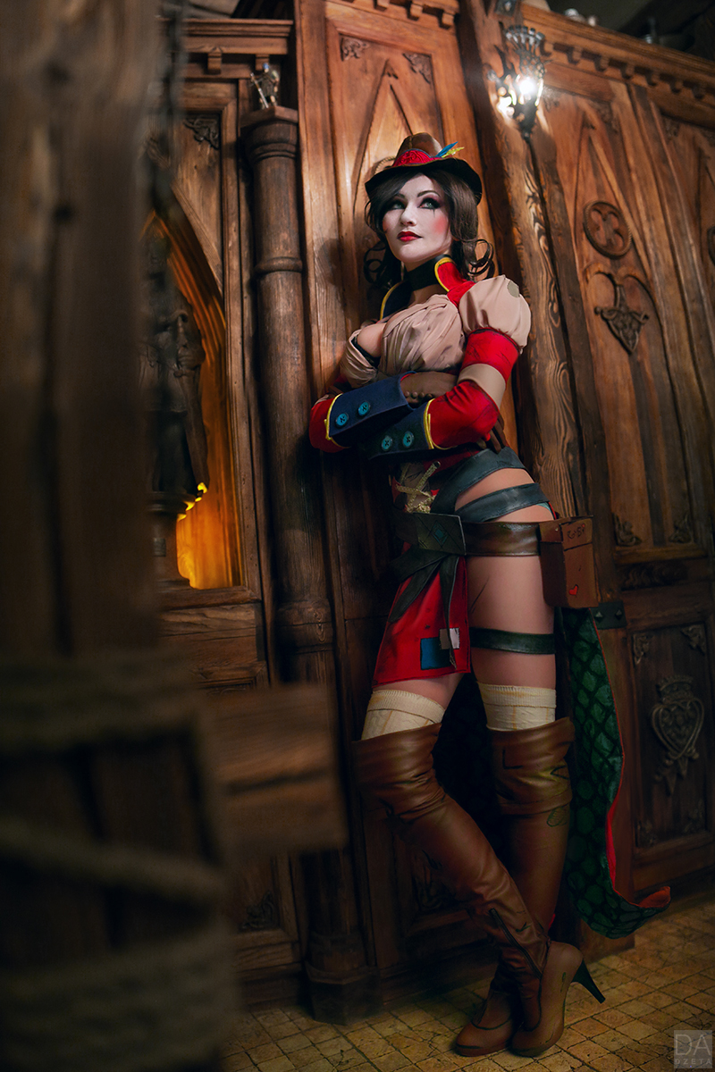 mad_moxxi_cosplay_by_monoabel-d8byvmq.jp