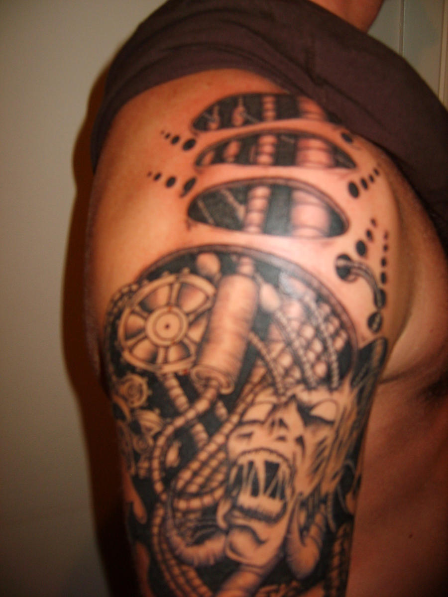 biomechanical tattoo by