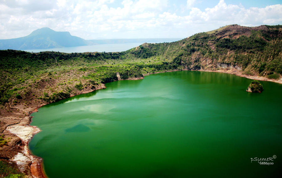 Taal Volcano Crater 2 by ~psymer on deviantART