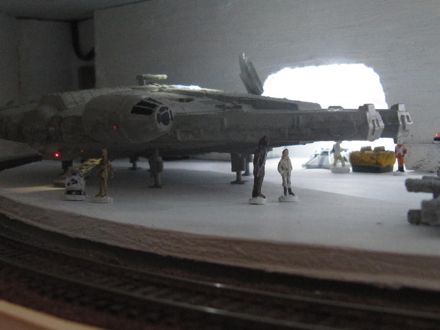 Office Train Layout - Hoth plus Model Trains. by deanatglobe on 